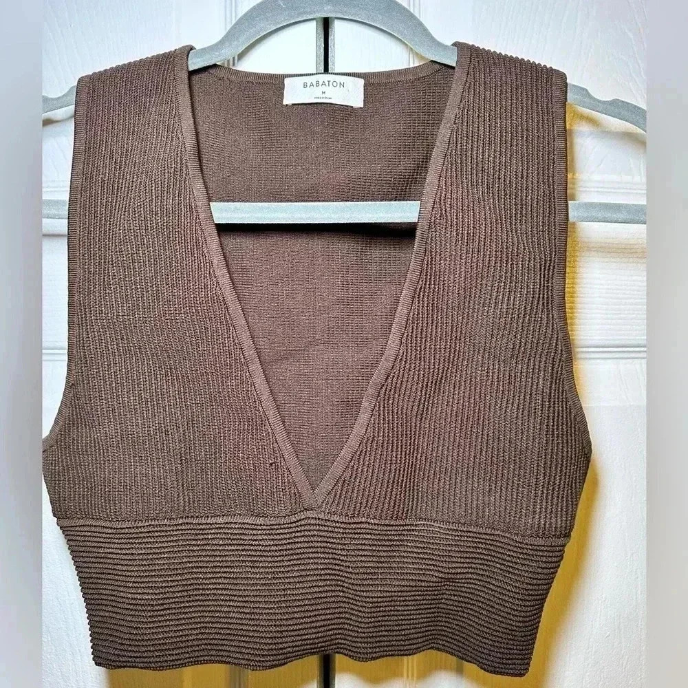 Aritzia Rich Brown Babaton Sculpt Knit Tank Deep V - Size M